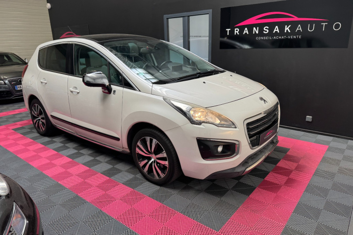 PEUGEOT 3008 HYBRID4