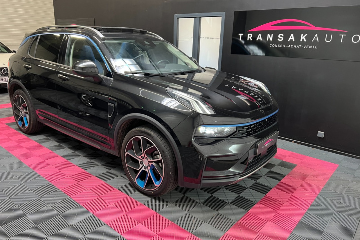 LYNK & CO 01