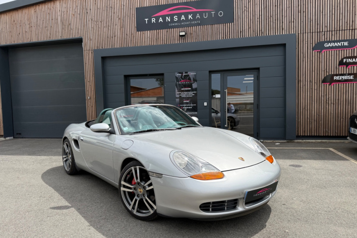 PORSCHE BOXSTER