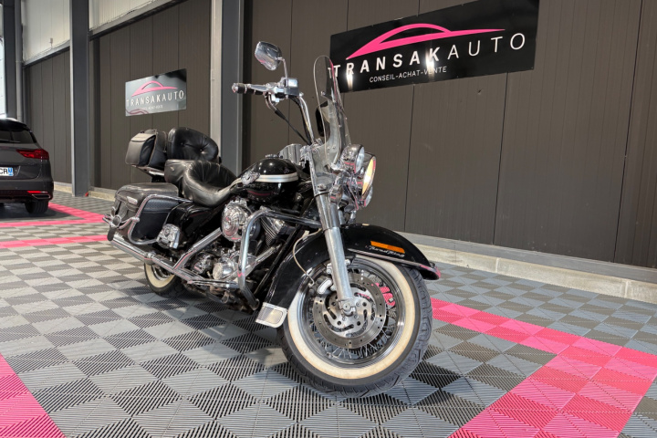 HARLEY DAVIDSON  ROAD KING CLASSIC 