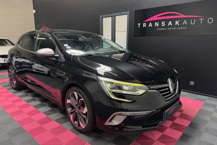 RENAULT MEGANE IV BERLINE