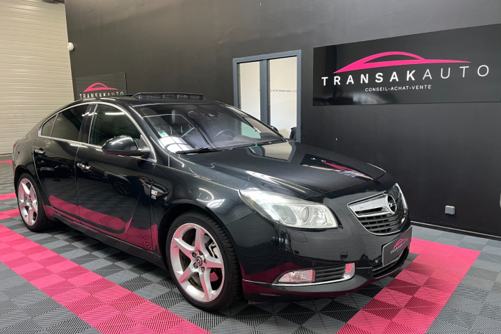 OPEL INSIGNIA