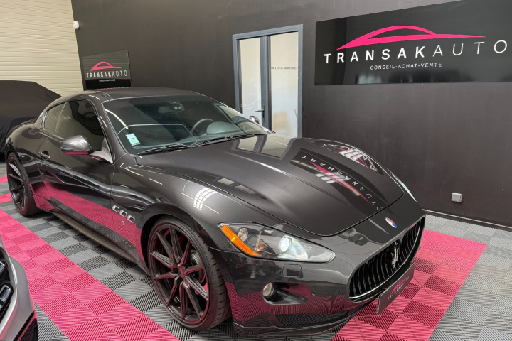 MASERATI GRANTURISMO