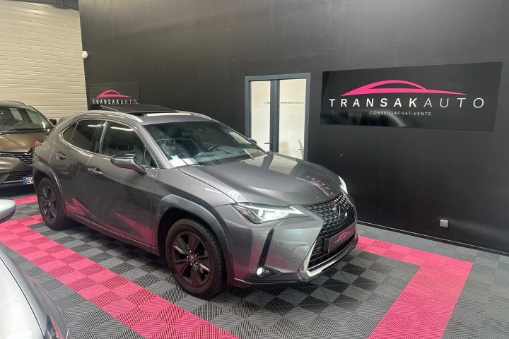 LEXUS UX
