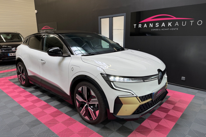 RENAULT MEGANE E-TECH