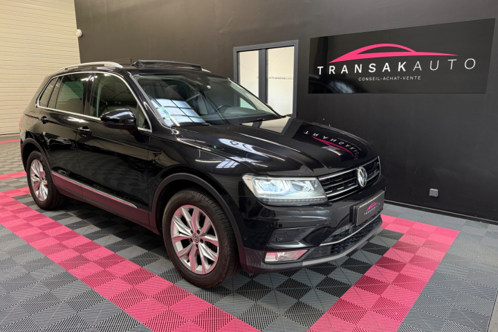 VOLKSWAGEN  TIGUAN 